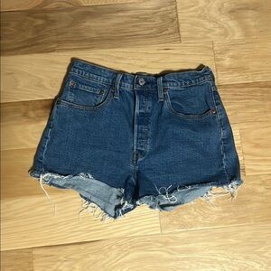 Levis 501 original fit High Rise Women’s Shorts
